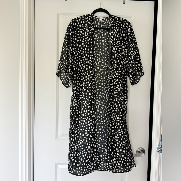 She + Sky Kimono - Picture 2 of 4